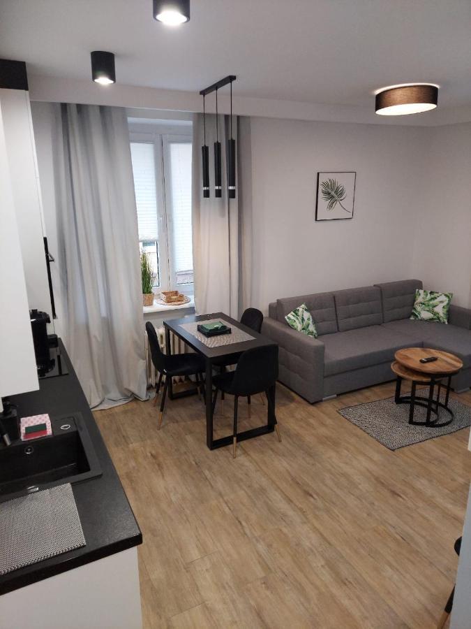 Apartament Premium Czestochowa Bagian luar foto