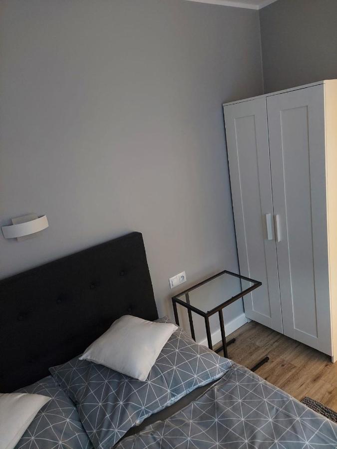 Apartament Premium Czestochowa Bagian luar foto